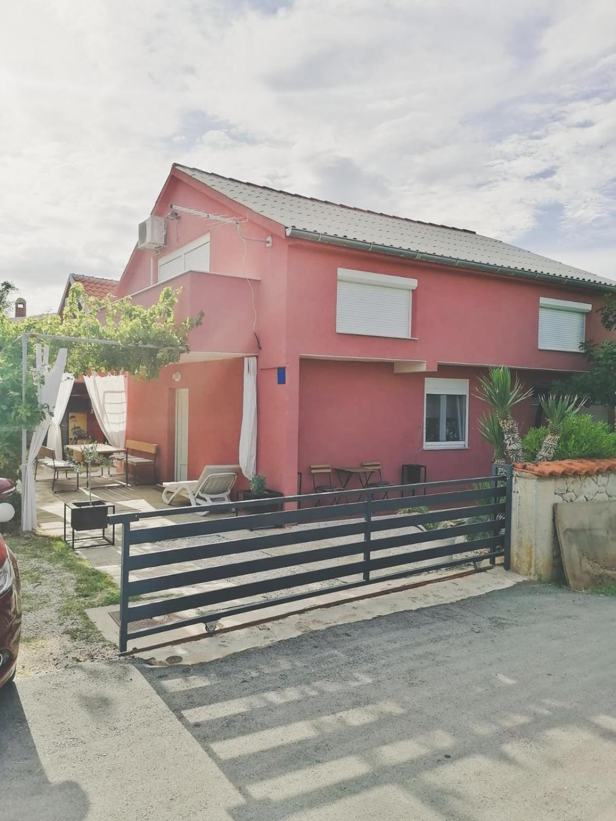 Villa House For Rent Paola Ražanac Exterior foto