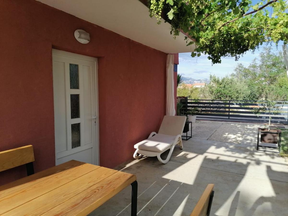 Villa House For Rent Paola Ražanac Exterior foto