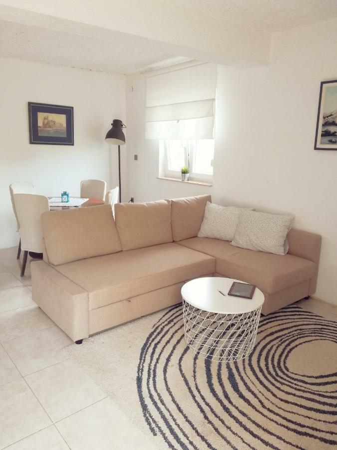 Villa House For Rent Paola Ražanac Exterior foto